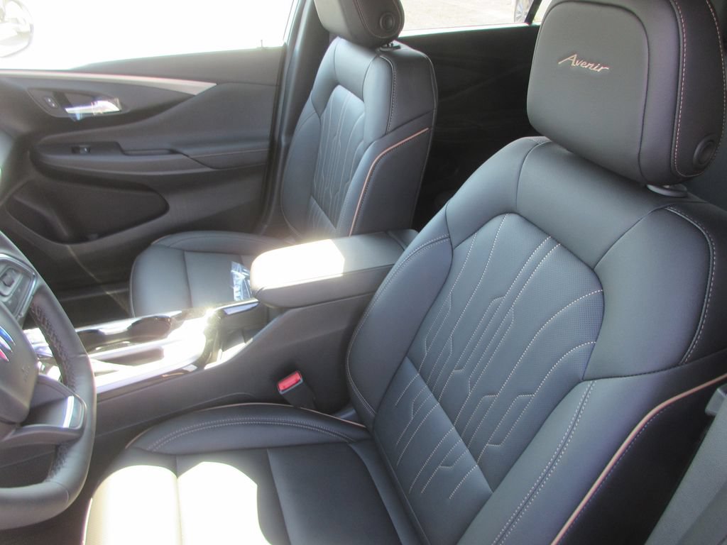 New 2026 Buick Envista Avenir FWD image 11