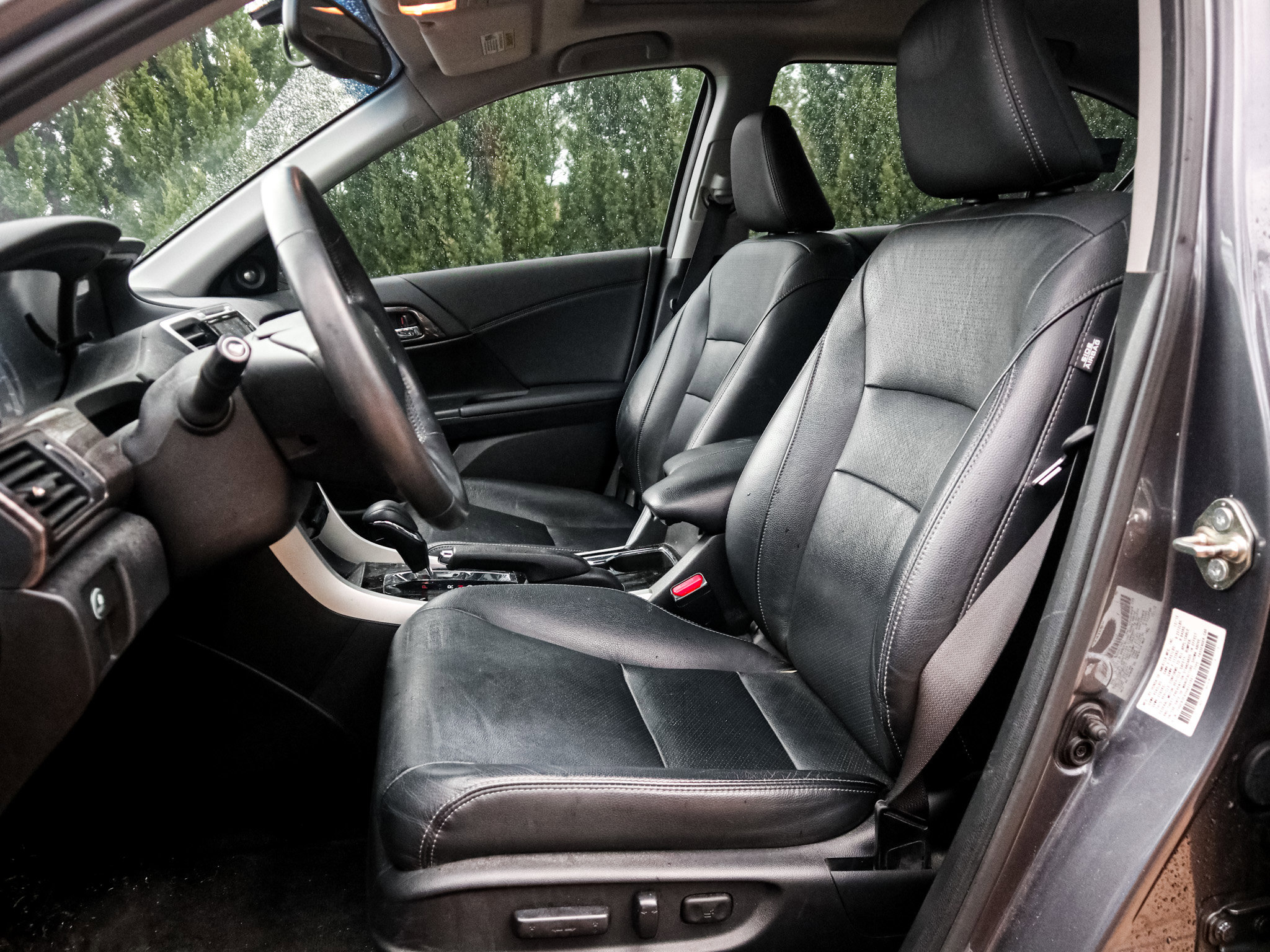 Used 2017 Honda Accord EX-L image 7