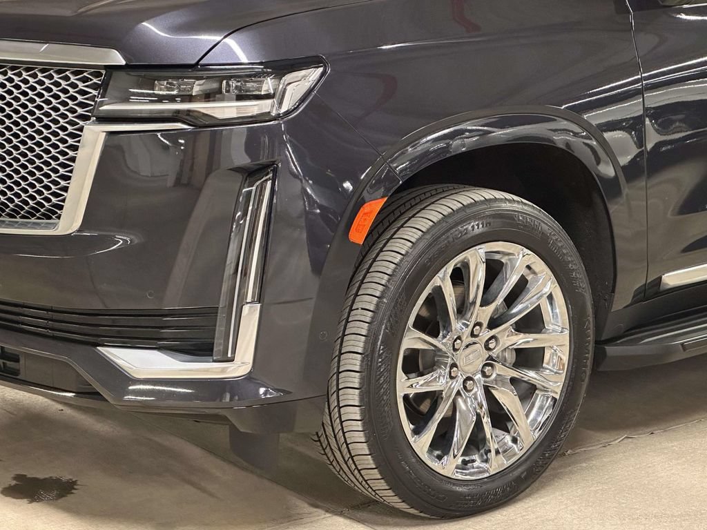 Used 2023 Cadillac Escalade Premium Luxury w/ LPO, Radiant Package AWD/4WD image 9