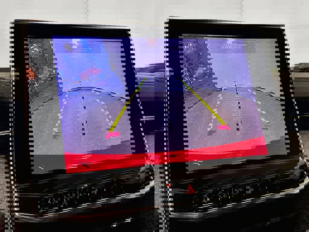 Used 2023 Jeep Compass Latitude AWD/4WD image 27