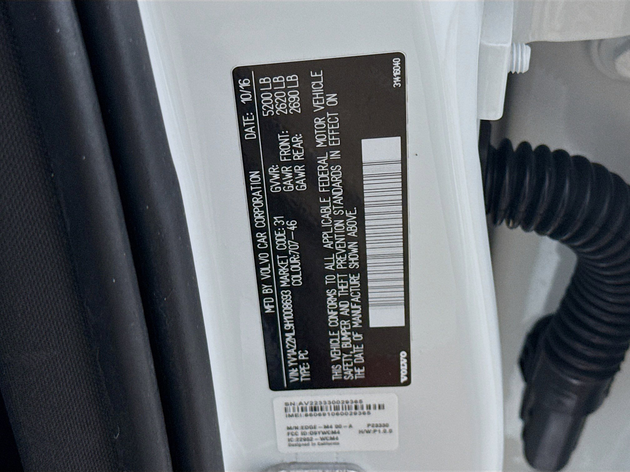 Used 2017 Volvo S90 T6 Inscription w/ Vision Package image 40