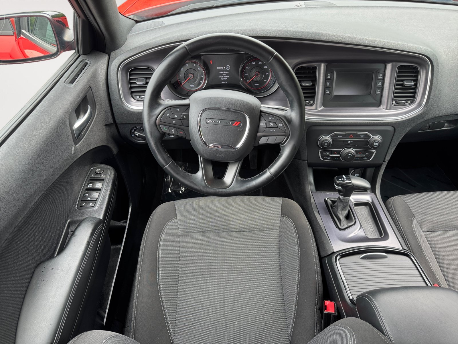 Used 2017 Dodge Charger SE w/ Blacktop Package RWD image 14