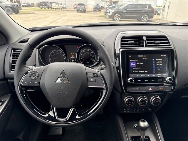 New 2025 Mitsubishi Outlander Sport SE image 23