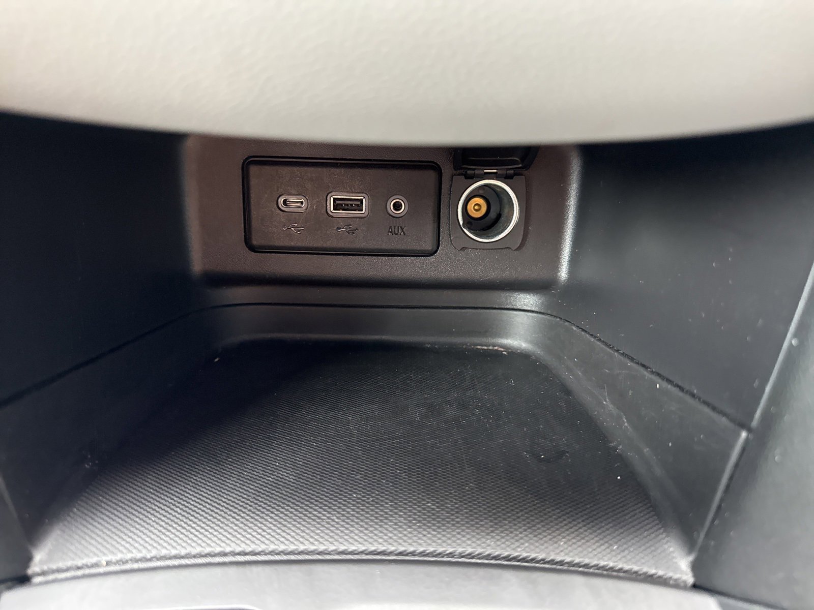 Used 2024 Chevrolet Equinox LT image 24