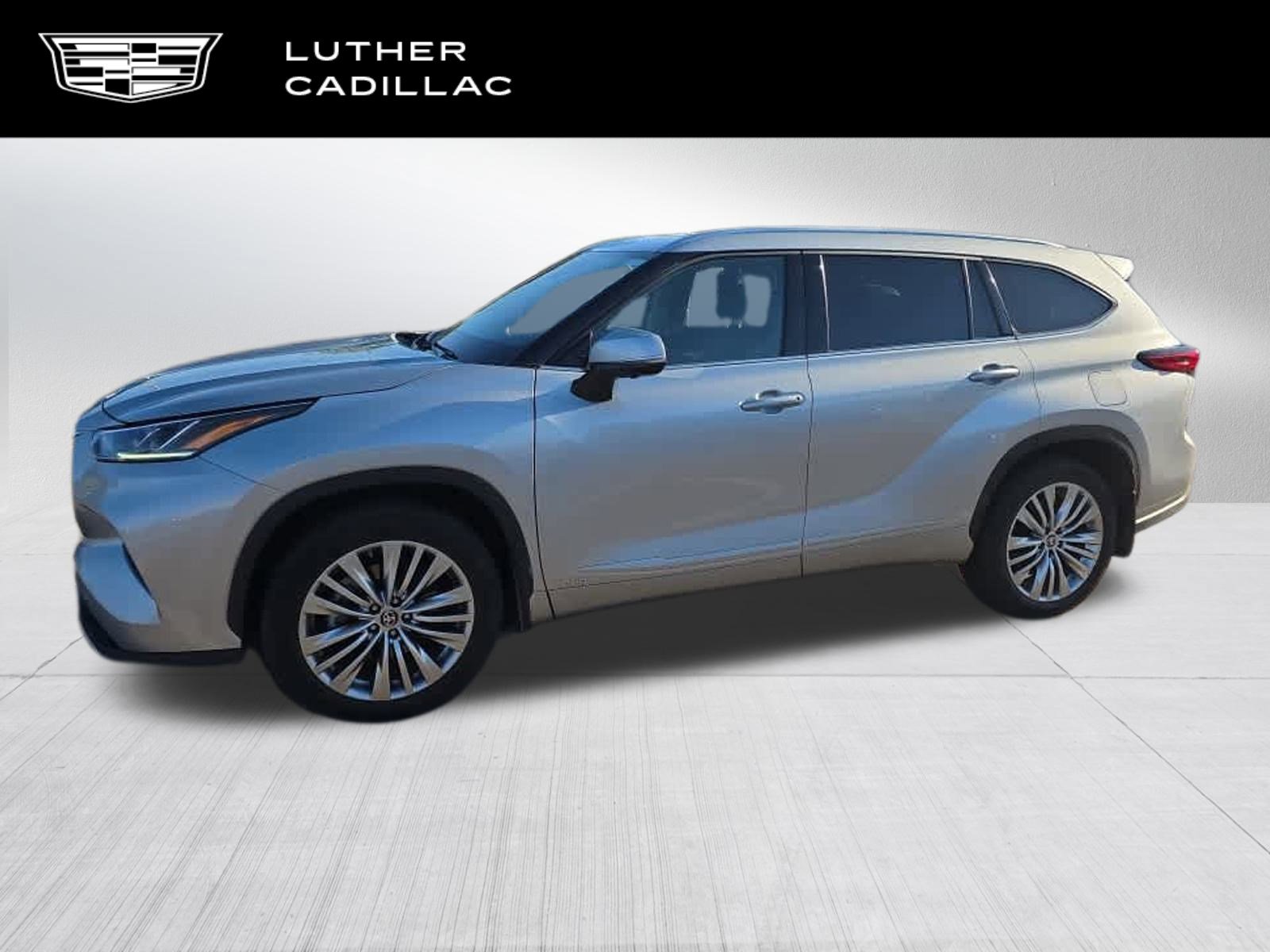 Used 2023 Toyota Highlander Platinum