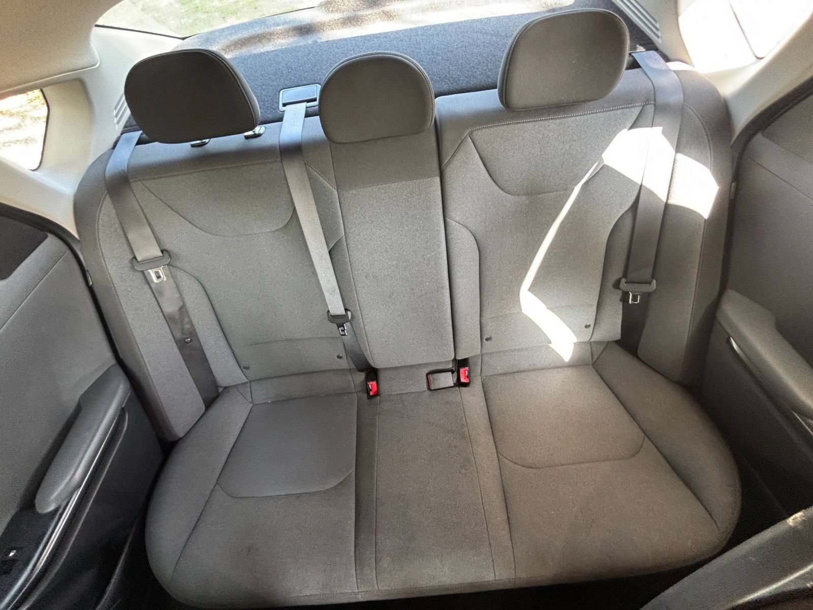 Used 2025 Kia K4 FWD image 40