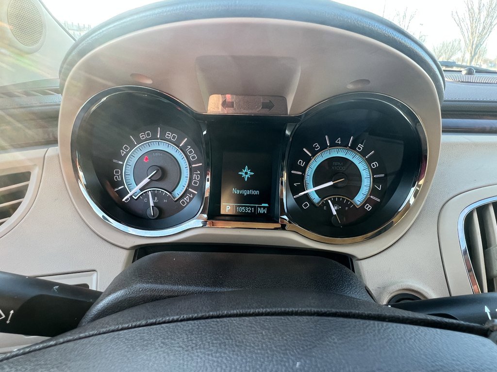 Used 2011 Buick LaCrosse CXL w/ Luxury Package image 18