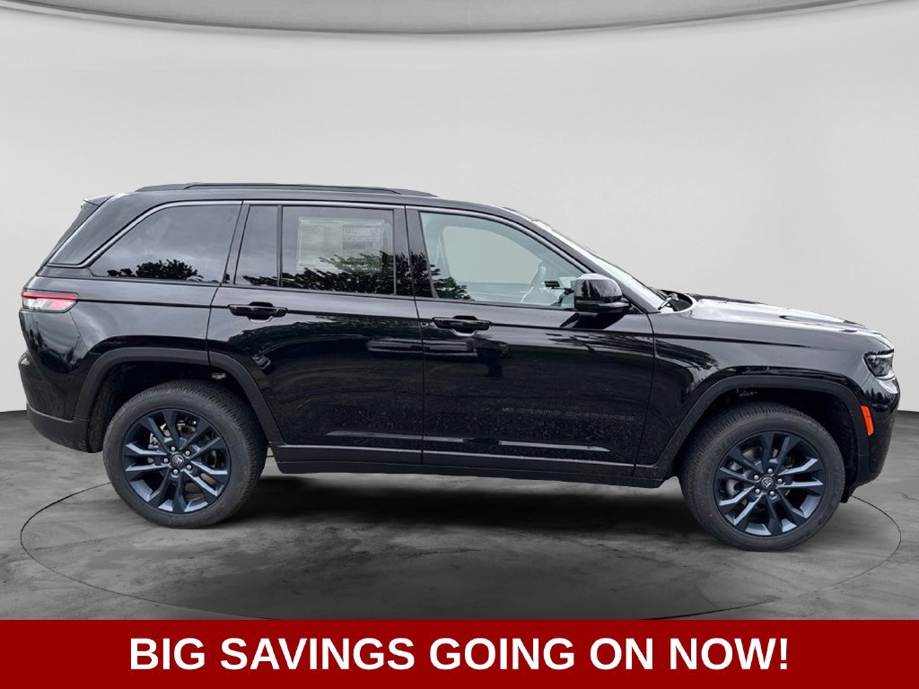 New 2026 Jeep Grand Cherokee Limited AWD/4WD image 3