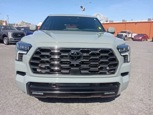 Used 2025 Toyota Sequoia Platinum AWD/4WD image 8