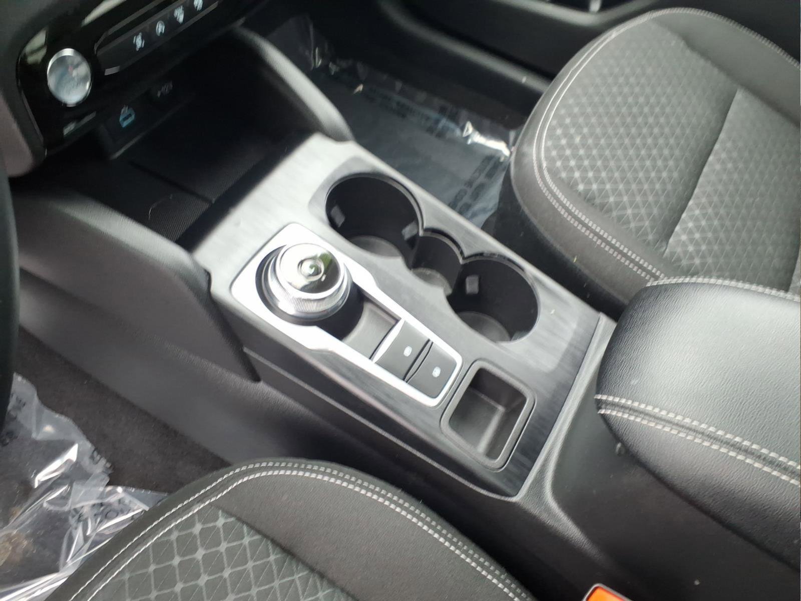 Used 2023 Ford Escape Active w/ Tech Pack #1 image 17