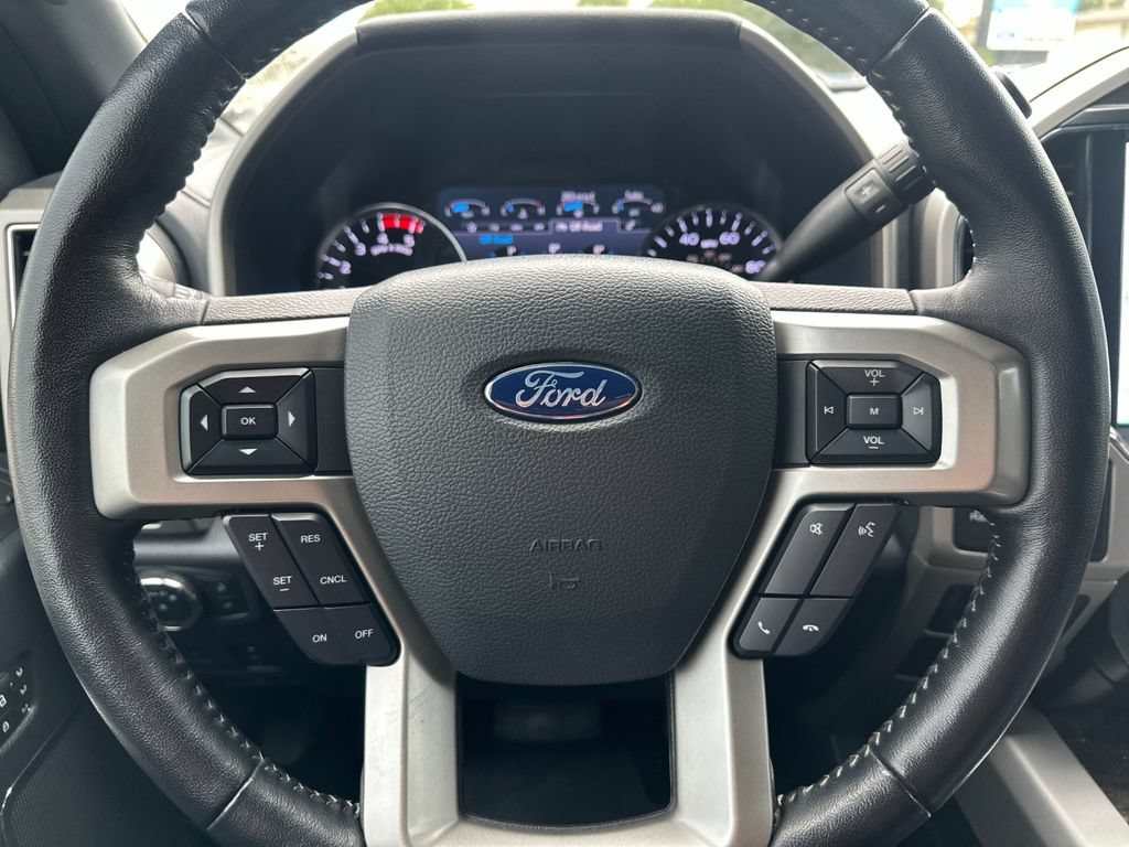 Used 2022 Ford F250 Lariat w/ Lariat Ultimate Package AWD/4WD image 22