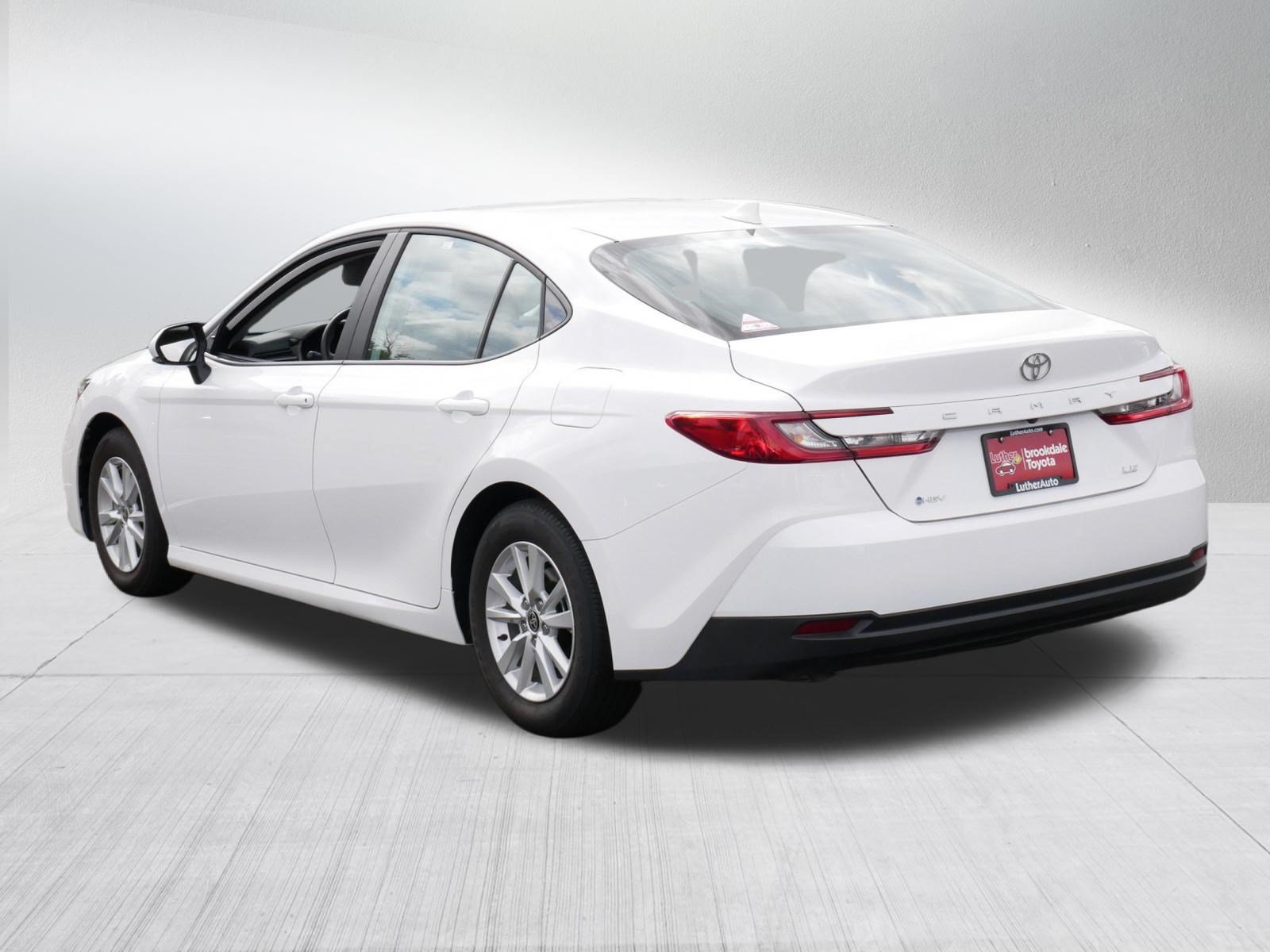 Certified 2026 Toyota Camry LE FWD image 5