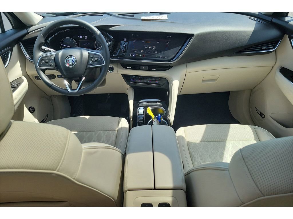 Used 2022 Buick Envision Avenir w/ Technology Package II FWD image 11