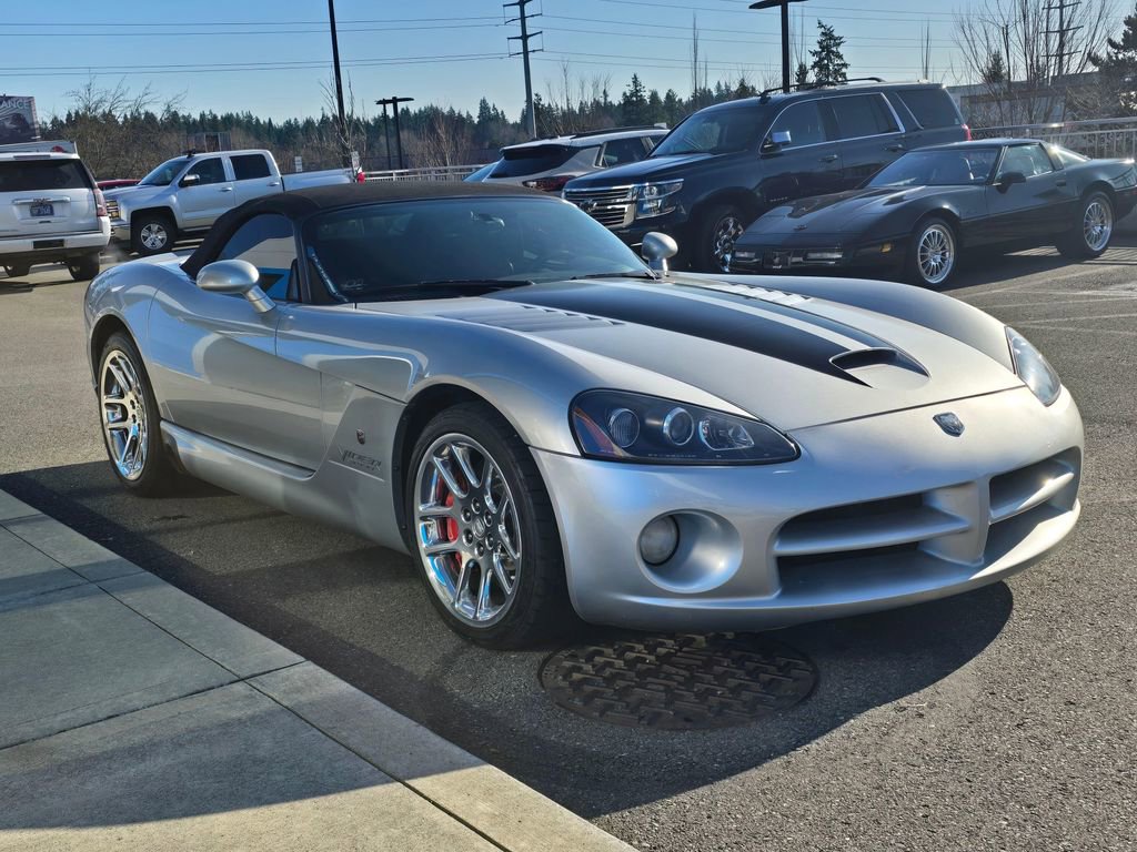 Used 2004 Dodge Viper SRT-10 image 8