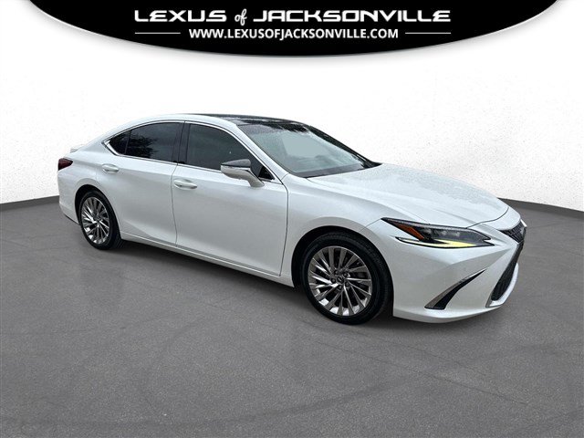 Certified 2022 Lexus ES 350 Ultra Luxury w/ Accessory Package 2 FWD image 1