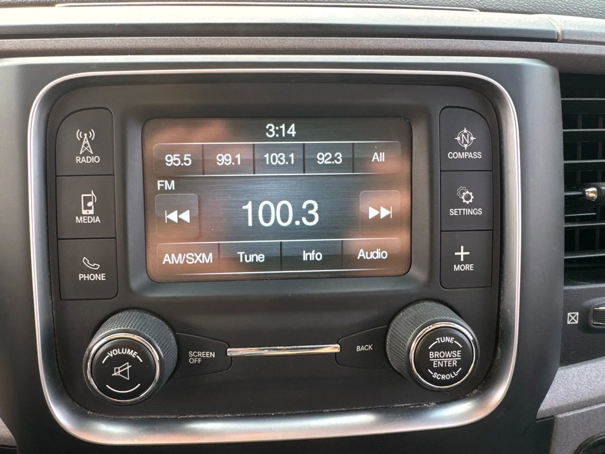 Used 2016 RAM 1500 Tradesman RWD image 41