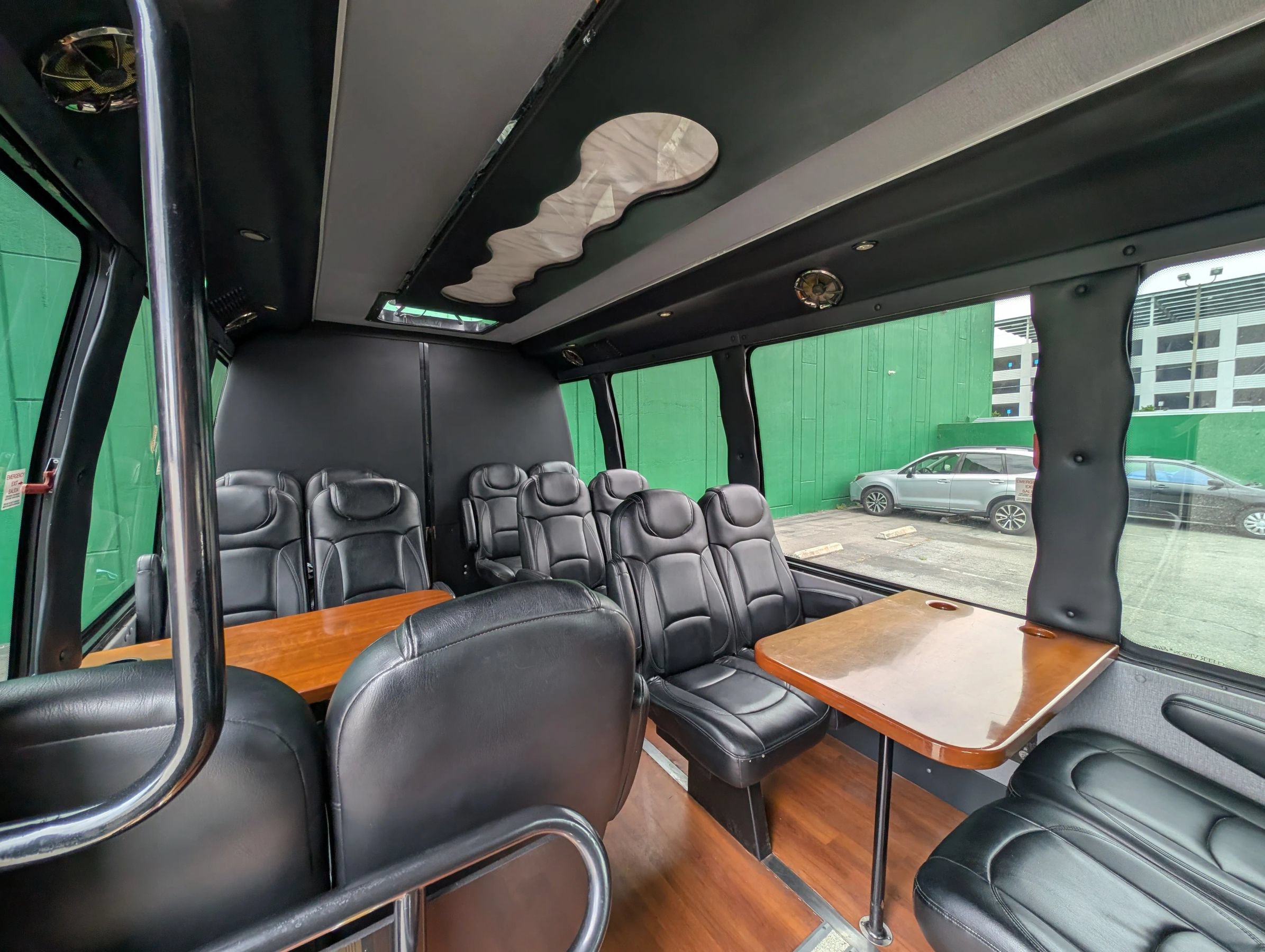 Used 2012 Ford E-350 and Econoline 350 Super Duty w/ Shuttle Bus Prep Pkg RWD image 23