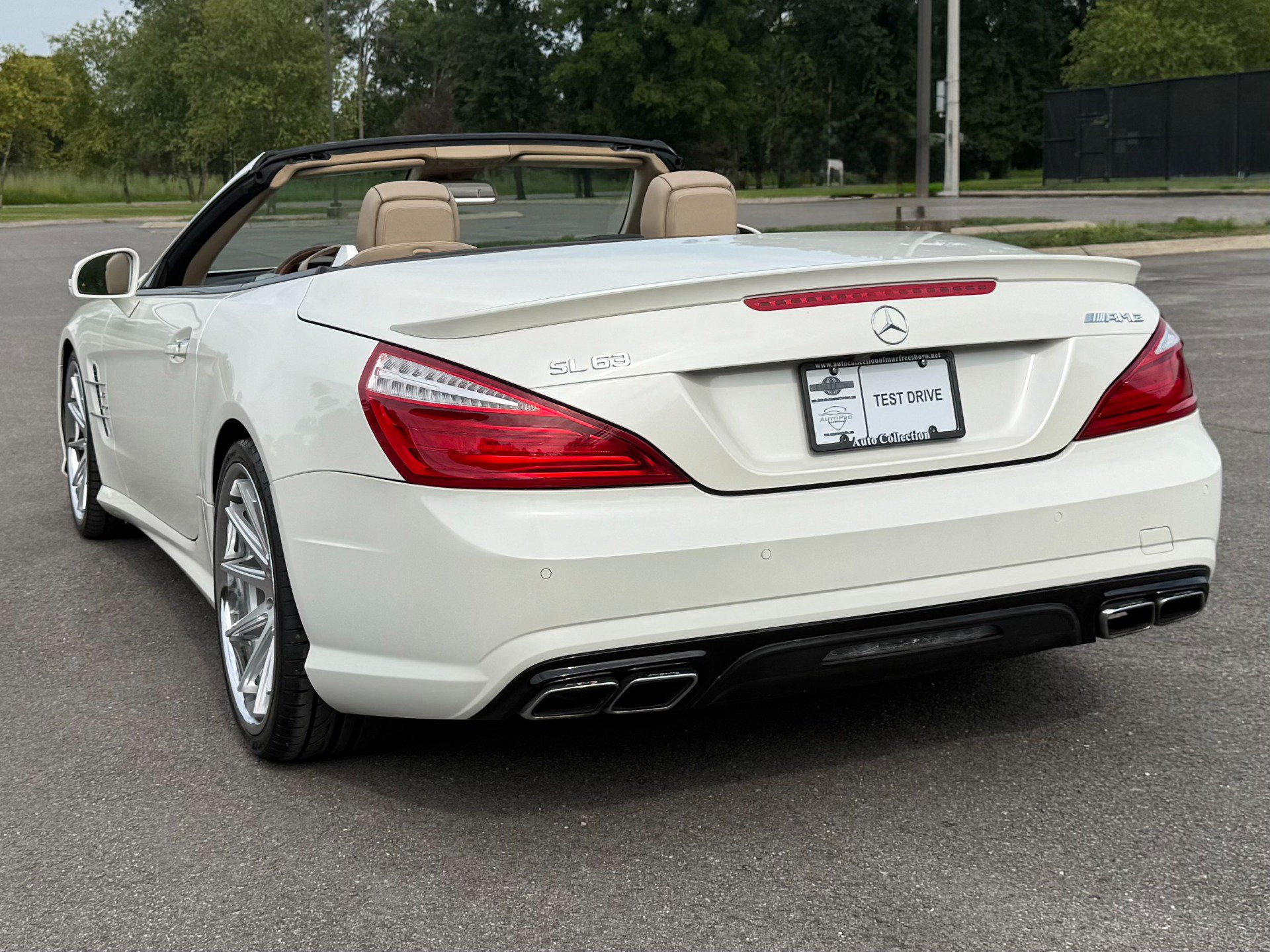 Used 2013 Mercedes-Benz SL 63 AMG image 4