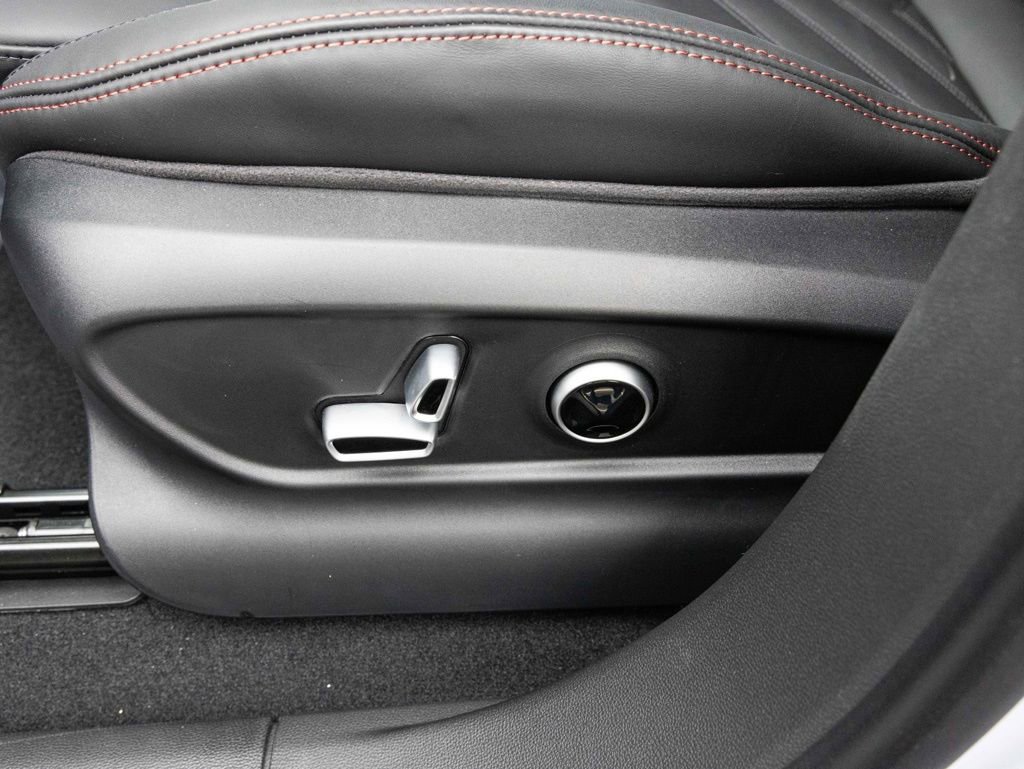 New 2026 Maserati Grecale Modena image 27