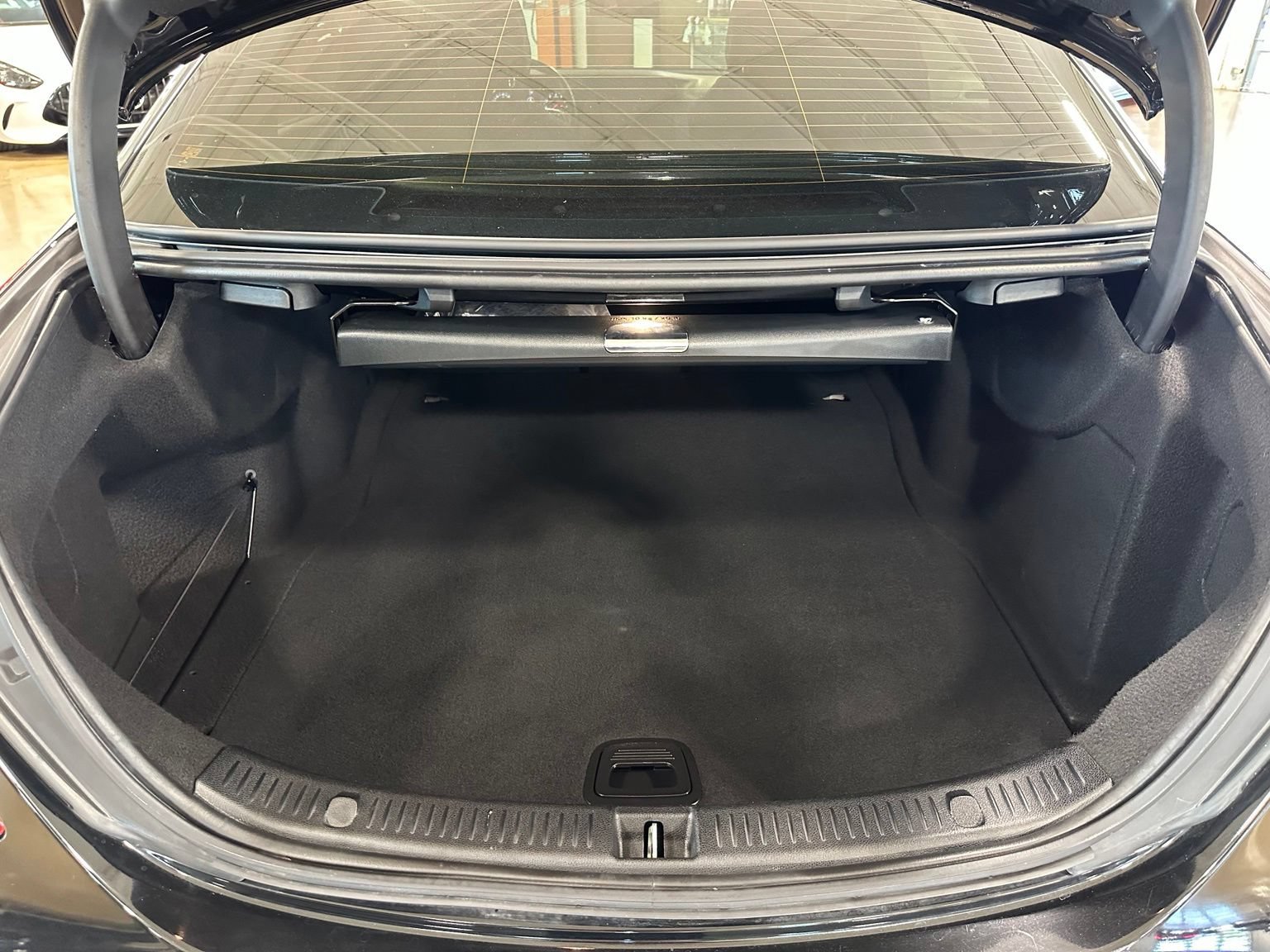Used 2020 Mercedes-Benz E 350 Sedan image 40