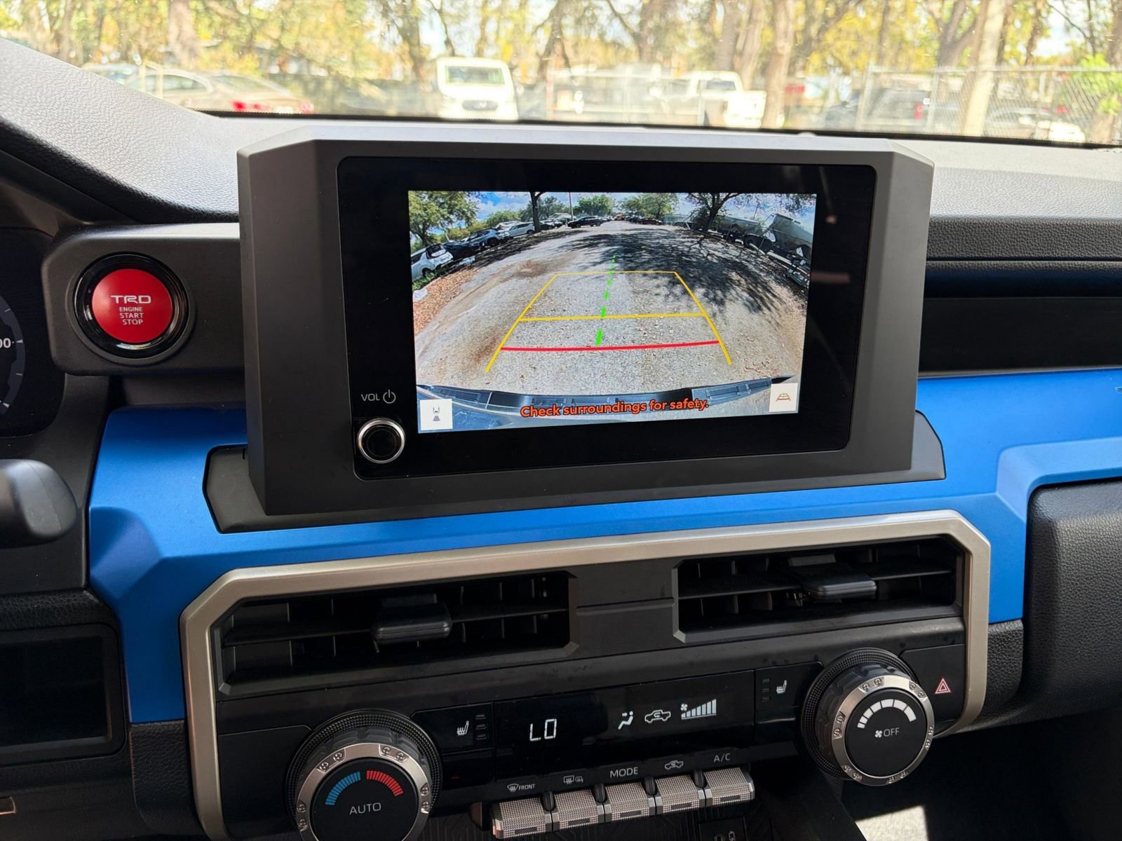 Used 2025 Toyota Tacoma TRD Off-Road image 21