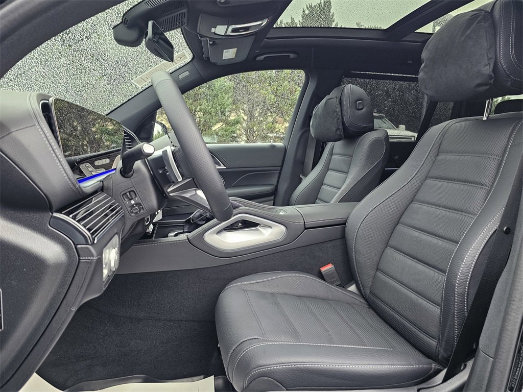 New 2026 Mercedes-Benz GLS 580 4MATIC image 14