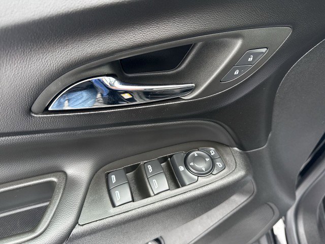 Certified 2024 Chevrolet Equinox LT w/ LPO, Floor Liner Package image 15