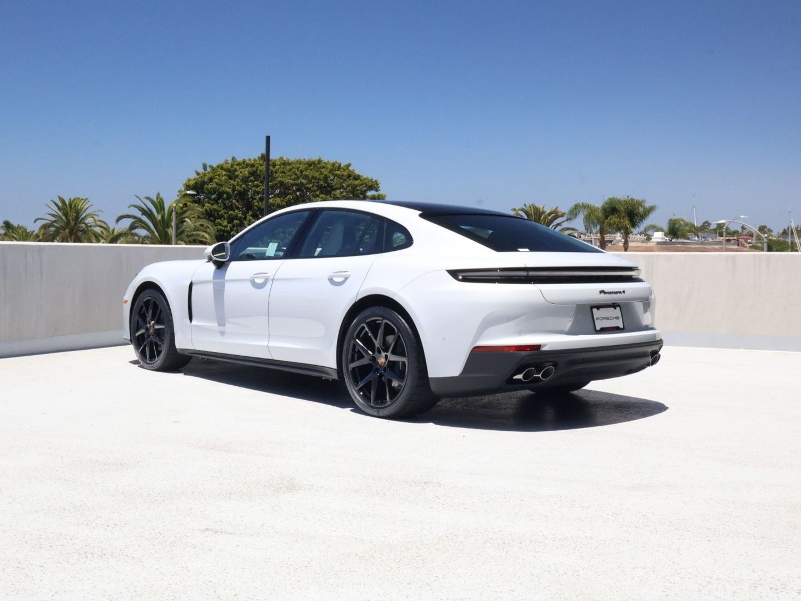 New 2026 Porsche Panamera 4 AWD/4WD image 3