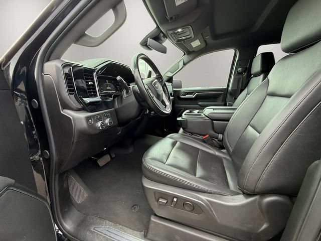 Used 2025 GMC Sierra 1500 SLT AWD/4WD image 9