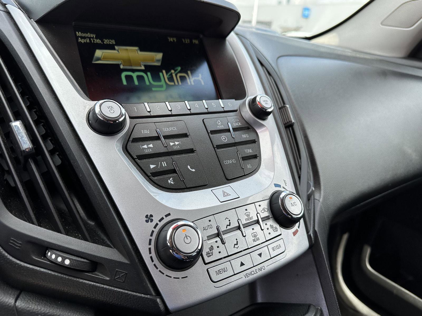 Used 2016 Chevrolet Equinox LT w/ Convenience Package image 30