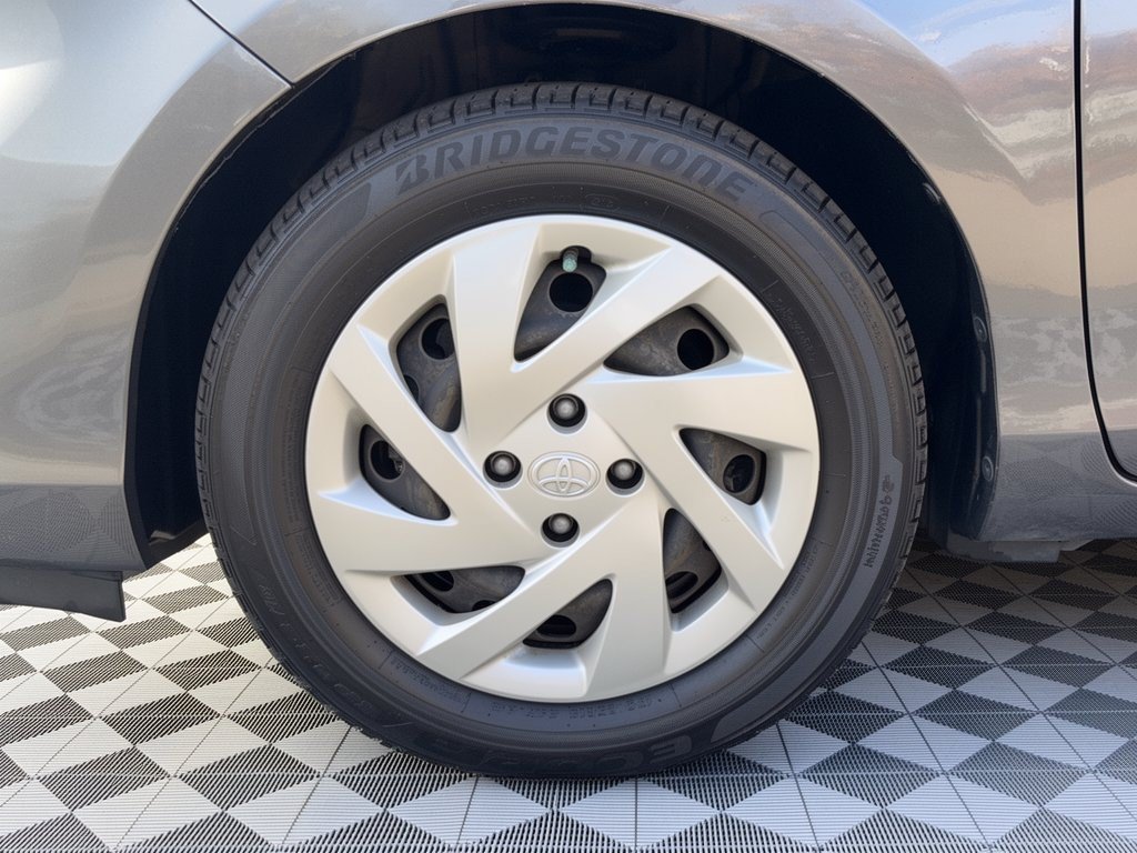 Used 2015 Toyota Prius C Two FWD image 13