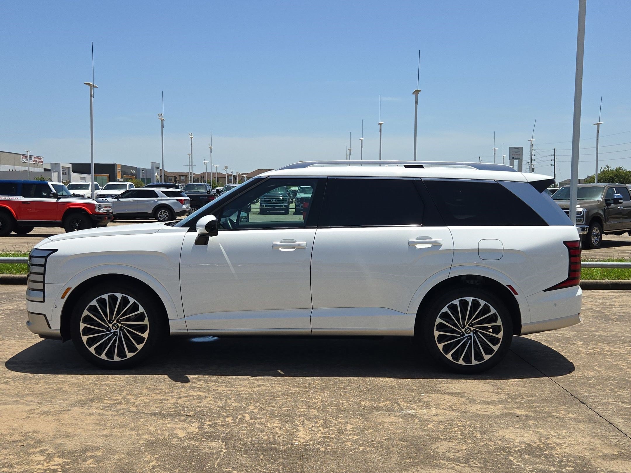 Used 2026 Hyundai Palisade Calligraphy AWD/4WD image 9