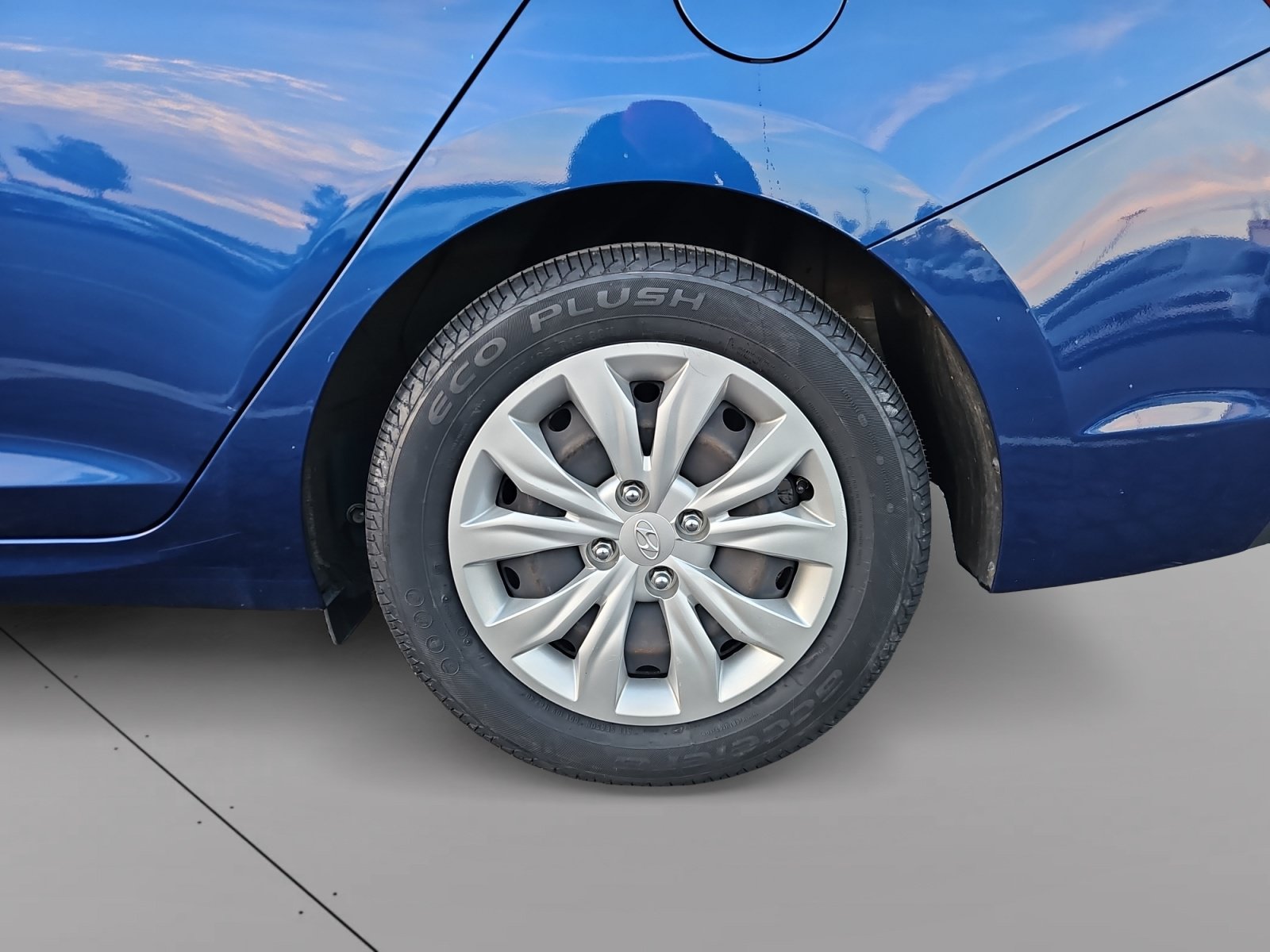 Used 2021 Hyundai Accent SE FWD image 14