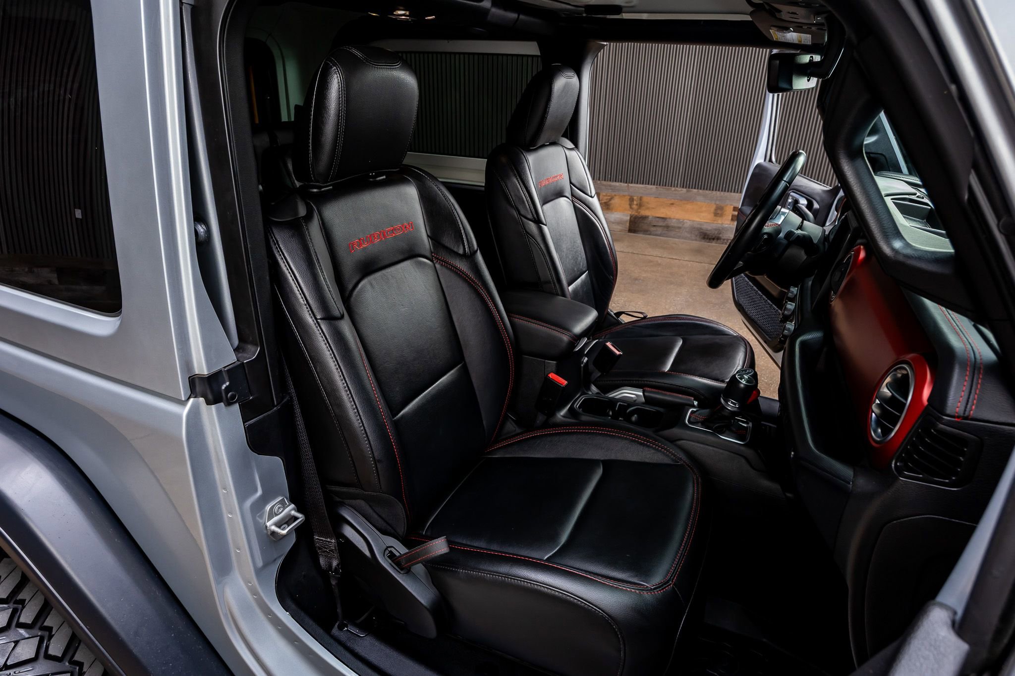 Used 2022 Jeep Wrangler Rubicon AWD/4WD image 30