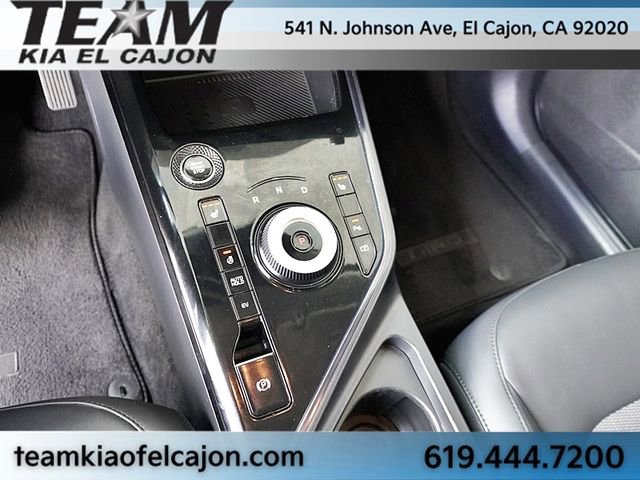 Certified 2025 Kia Niro EX w/ EX Cold Weather Package FWD image 31