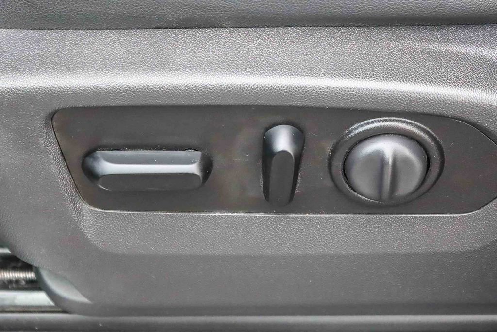 Used 2020 Chevrolet Silverado 1500 LT Trail Boss w/ Midnight Edition image 51