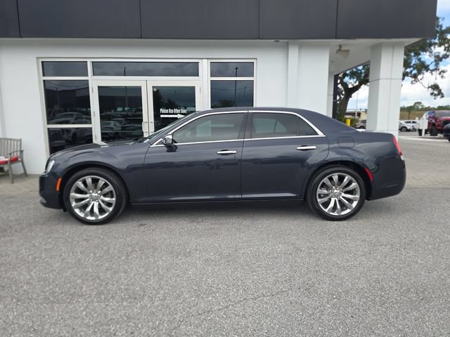 Used 2016 Chrysler 300 C w/ Safetytec Group II RWD image 4