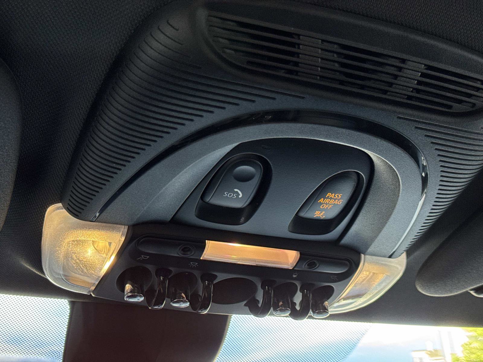 Used 2020 MINI Cooper S image 22