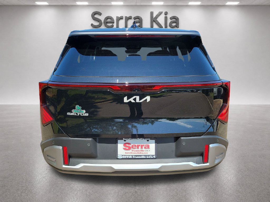 New 2027 Kia Seltos S FWD image 4