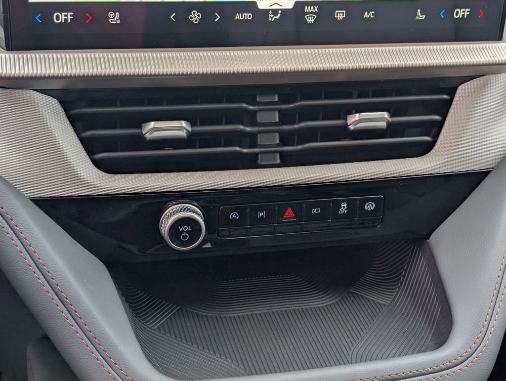 New 2026 Ford Explorer Active w/ Active Comfort Package image 40