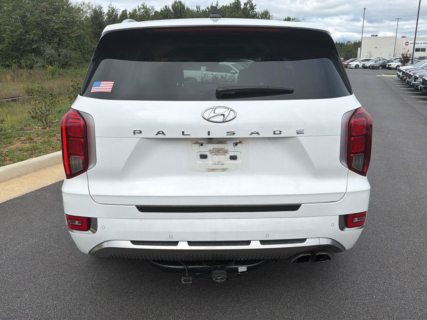 Used 2022 Hyundai Palisade Calligraphy w/ Cargo Package FWD image 2
