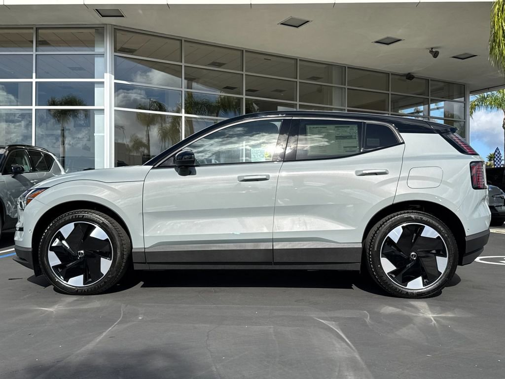 New 2026 Volvo EX30 Ultra w/ Climate Package image 2