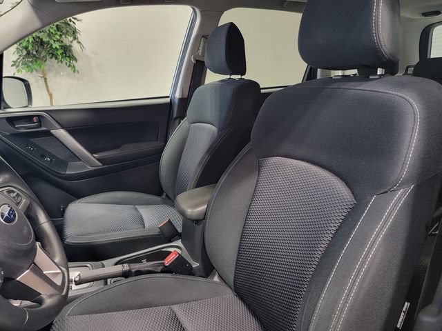Used 2018 Subaru Forester 2.5i Premium w/ Protection Package #1 AWD/4WD image 13