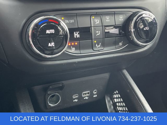 Used 2023 Chevrolet TrailBlazer LT w/ Convenience Package image 17