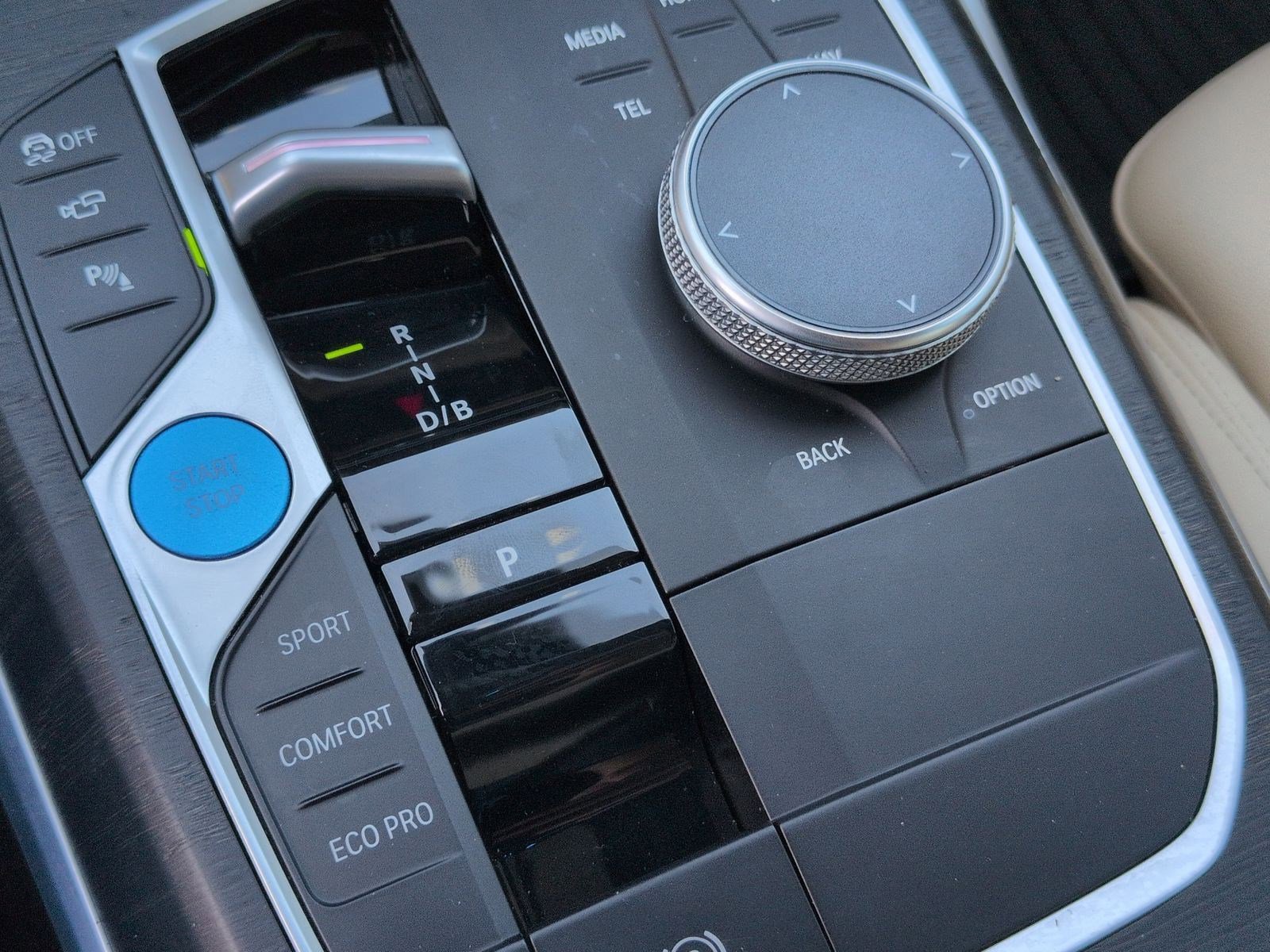 Certified 2023 BMW i4 eDrive35 image 25