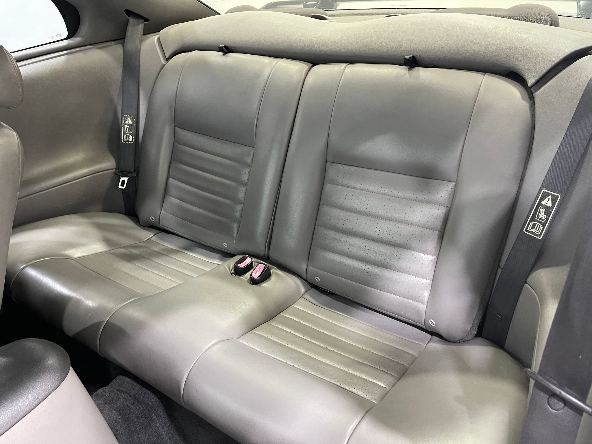 Used 2003 Ford Mustang GT RWD image 25