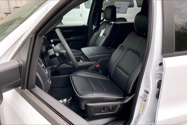 New 2024 RAM 1500 Limited image 10
