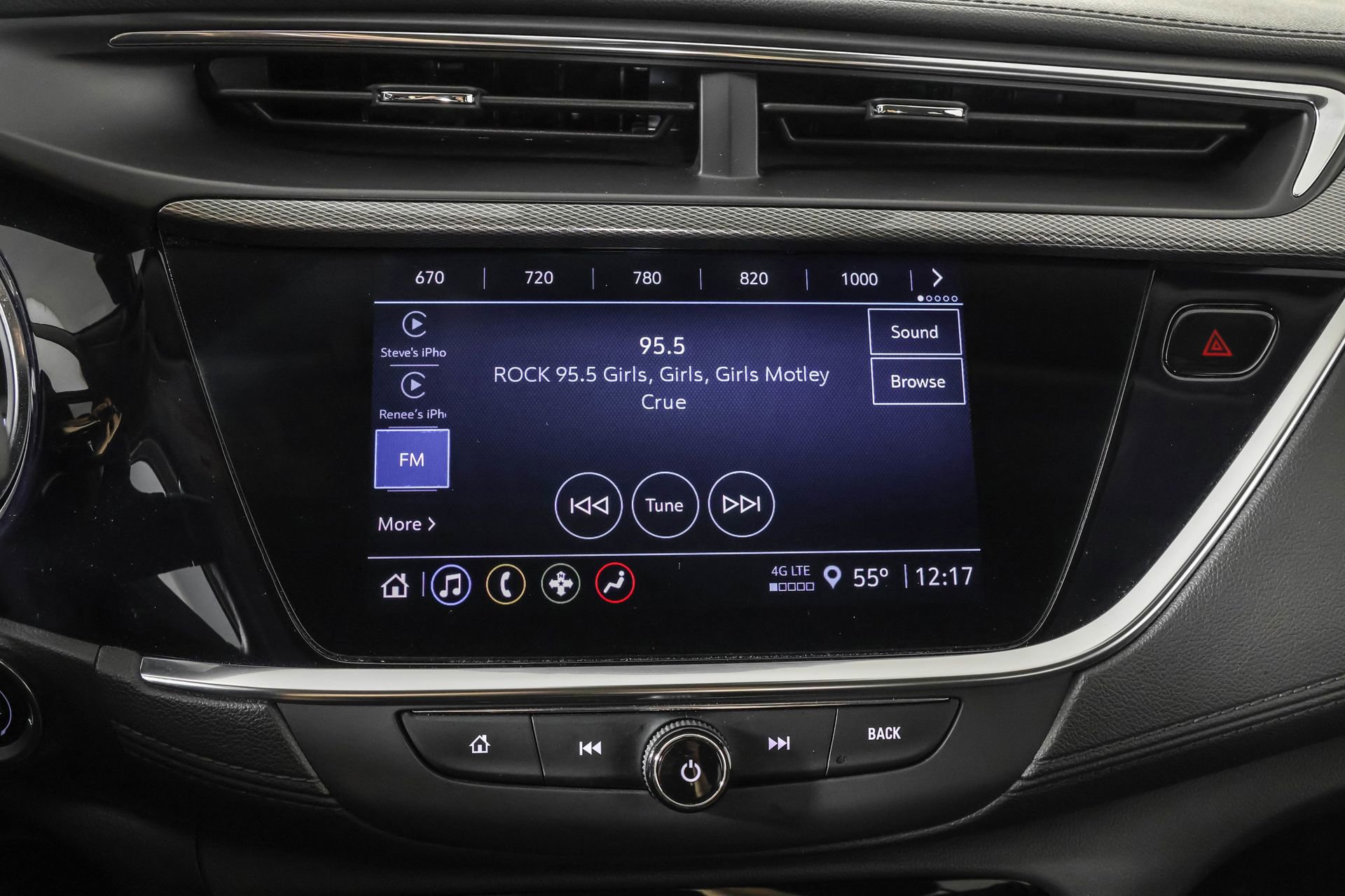 Used 2023 Buick Encore GX Select w/ Safety Package II AWD/4WD image 28