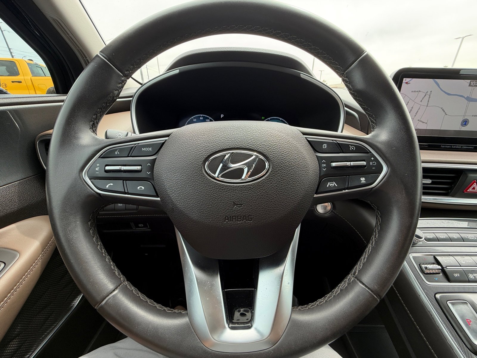 Certified 2022 Hyundai Santa Fe SEL Premium AWD/4WD image 9