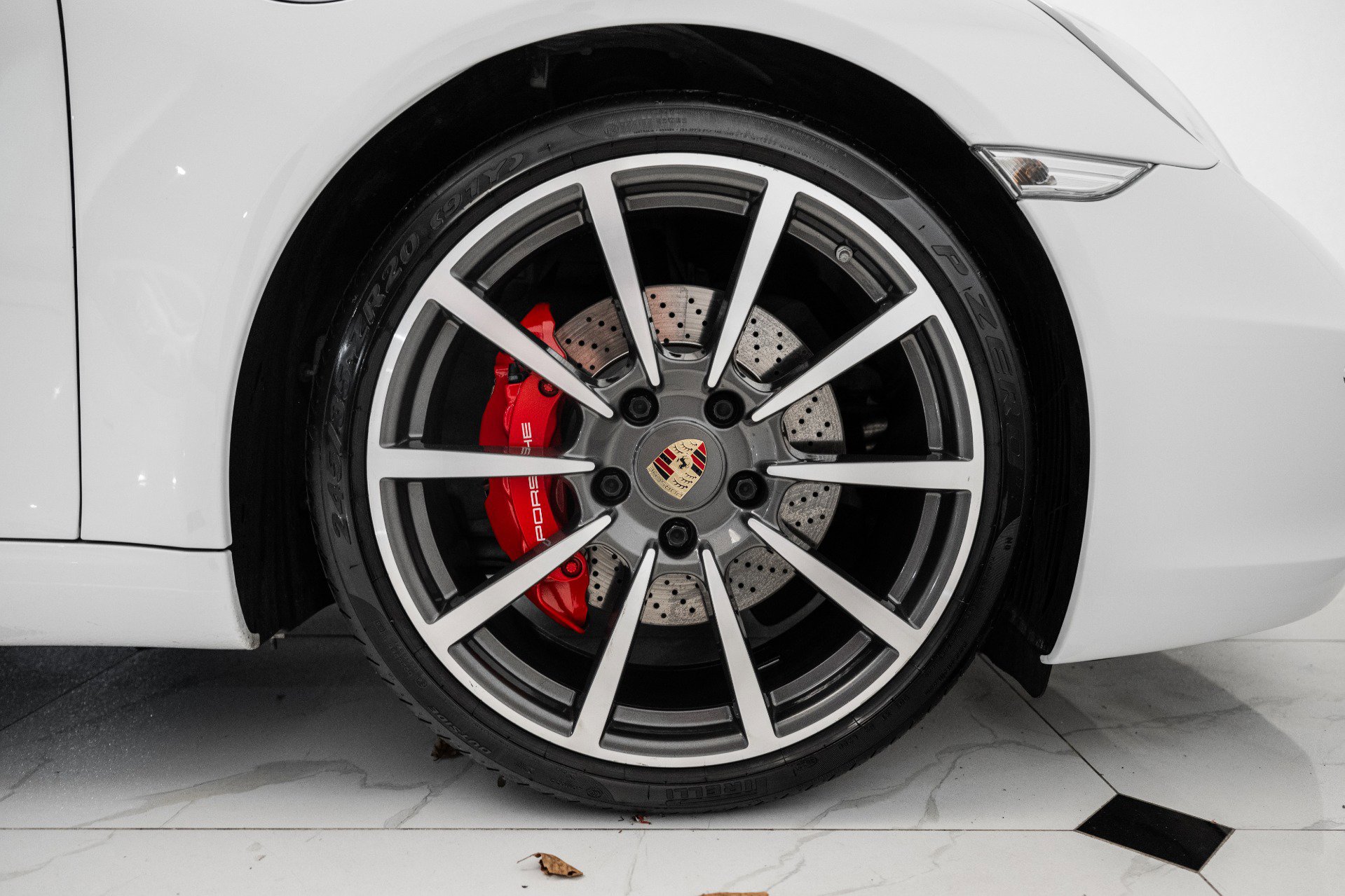 Used 2016 Porsche 911 Carrera S image 16